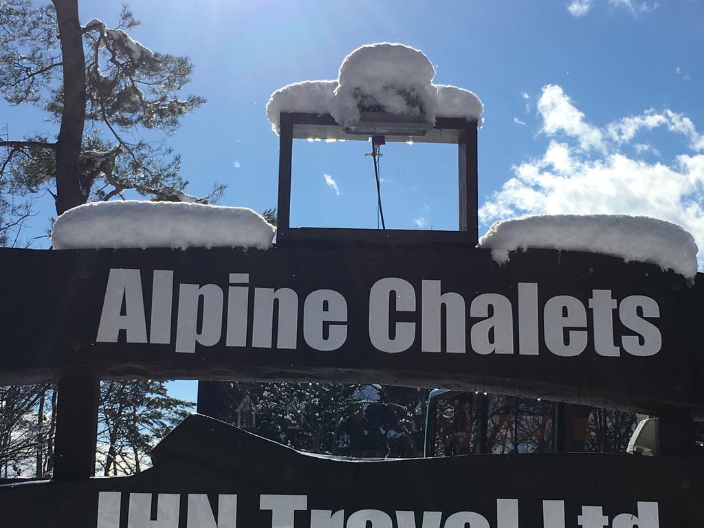 Alpine Chalets Hakuba Buitenkant foto
